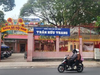 Trường THPT Trần Hữu Trang